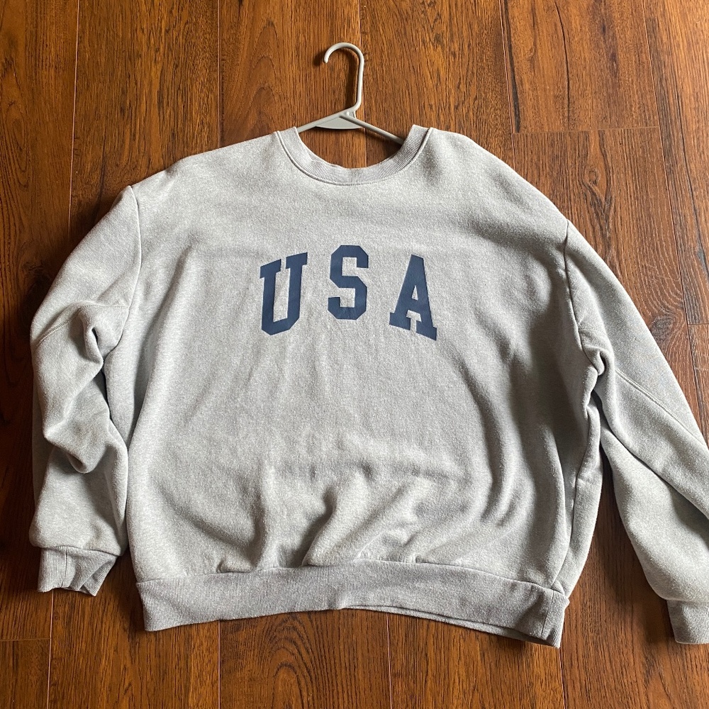 USA Grey Crewneck